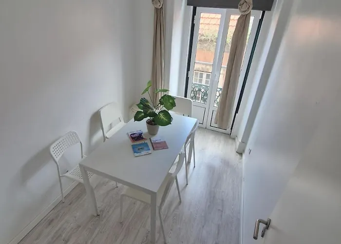 Visita Int Δωμάτια σε οικογενειακή κατοικία *