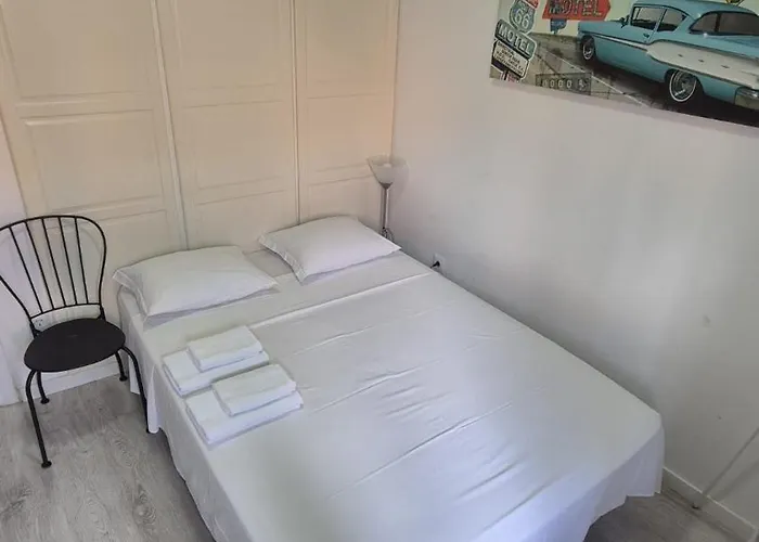 Δωμάτια σε οικογενειακή κατοικία Visita Int